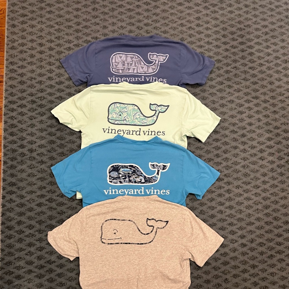 Vineyard Vines - 4 Men’s Short Sleeve Tees - Periwinkle , Green, Blue, Gray
